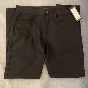 Rhone Commuter Five Pocket 29”L 30”W Black - NWT